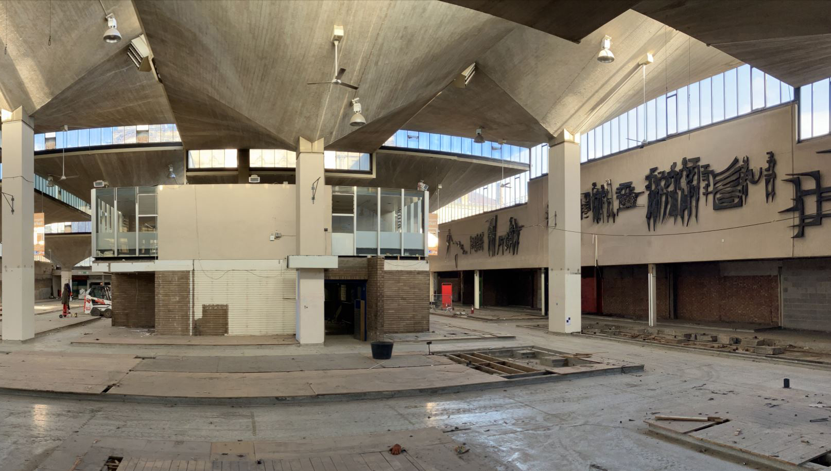 Old Market Hall inside