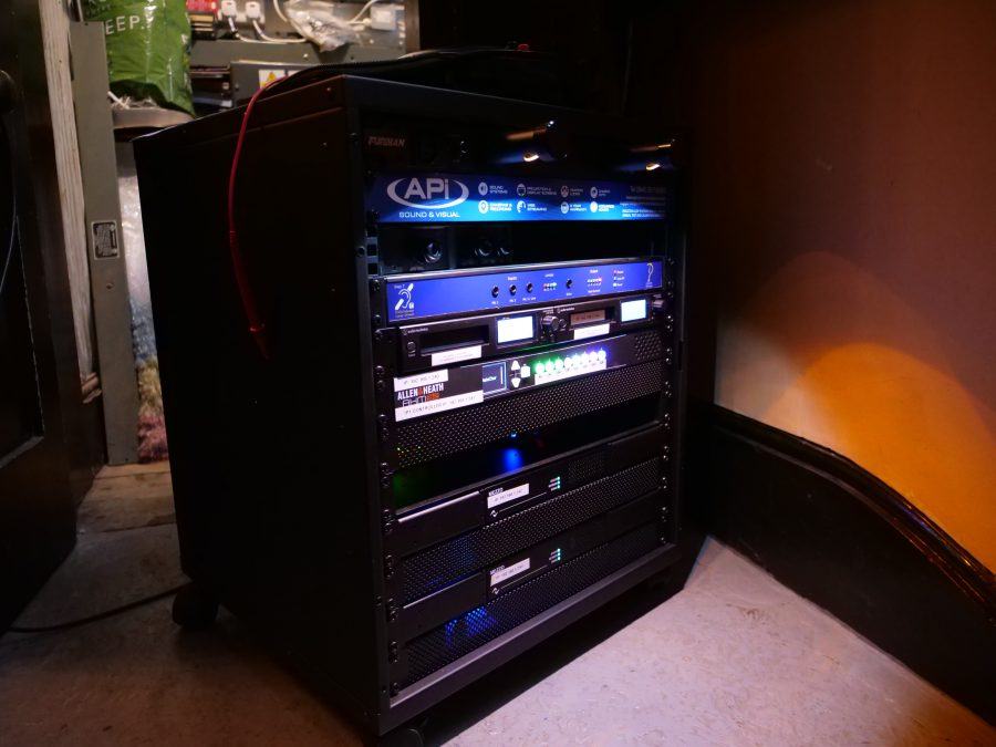 P1099113 900x675